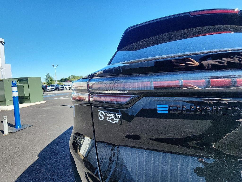 new 2025 Chevrolet Equinox EV car, priced at $38,114