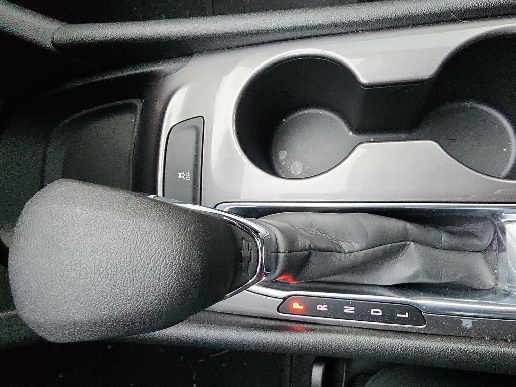 used 2022 Chevrolet Malibu car, priced at $17,900