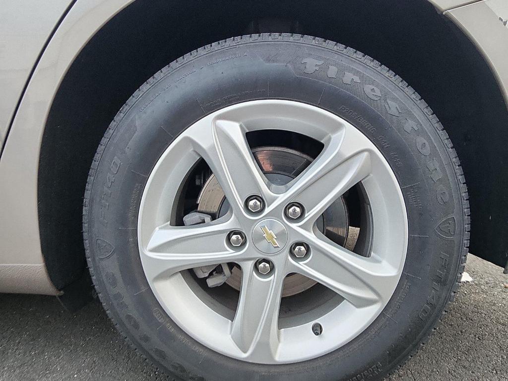 used 2022 Chevrolet Malibu car, priced at $17,900