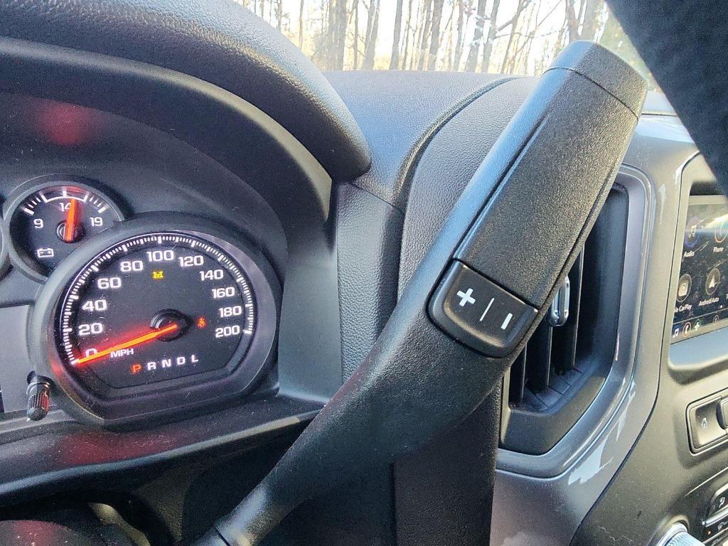 used 2023 GMC Sierra 1500 car, priced at $31,100