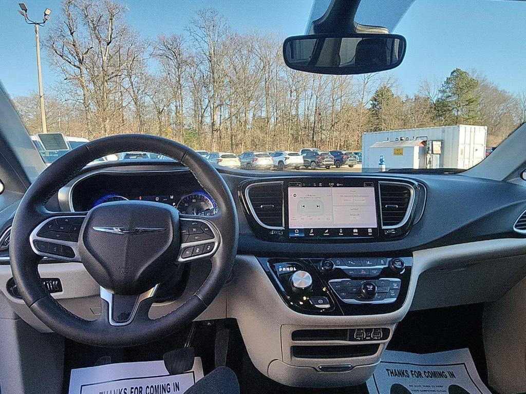 used 2023 Chrysler Pacifica car, priced at $23,500