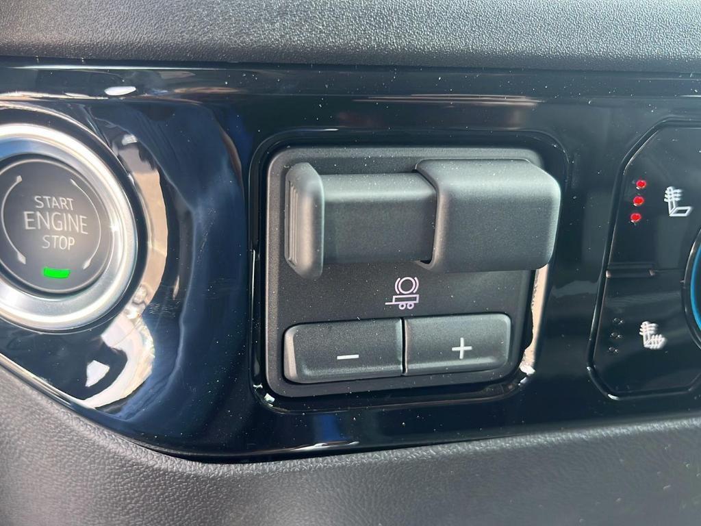 new 2025 Chevrolet Silverado 2500 car, priced at $69,250