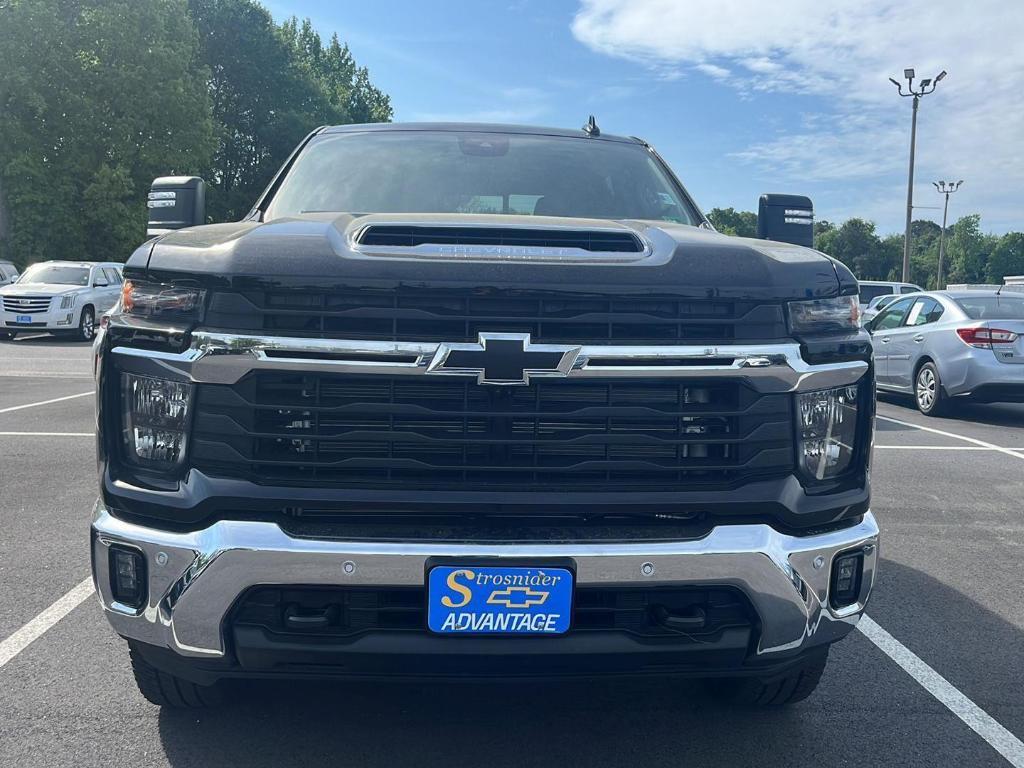 new 2025 Chevrolet Silverado 2500 car, priced at $69,250