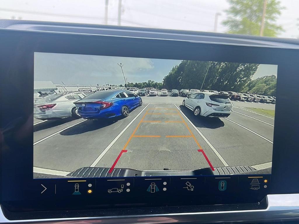 new 2025 Chevrolet Silverado 2500 car, priced at $69,250