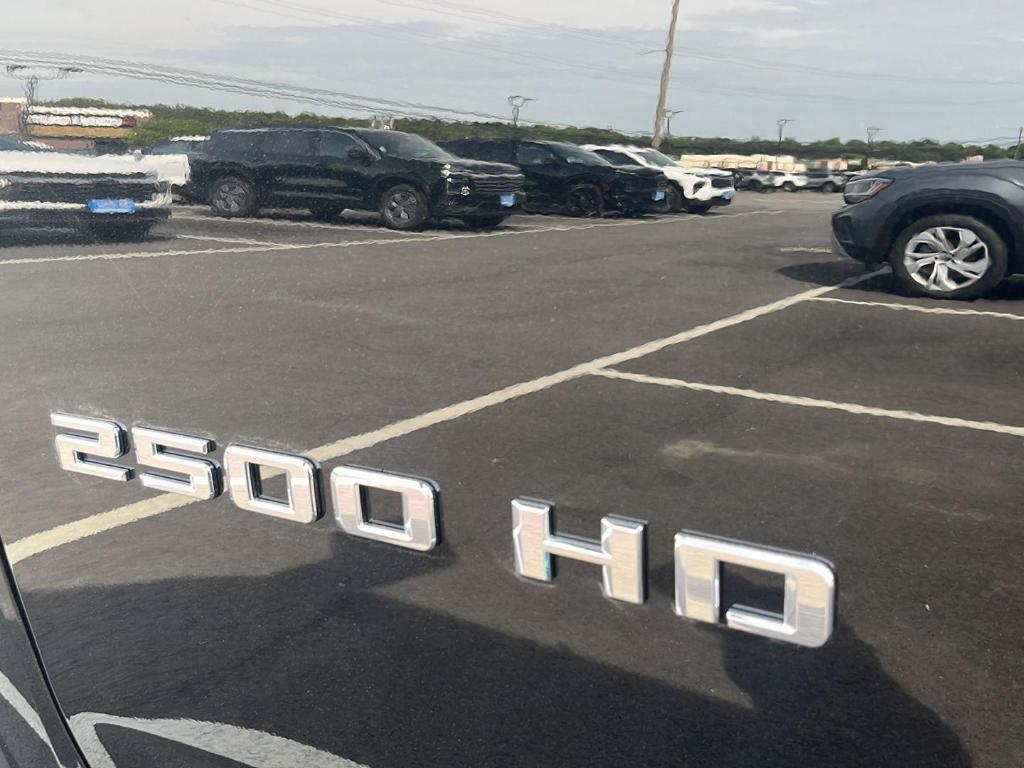 new 2025 Chevrolet Silverado 2500 car, priced at $69,250