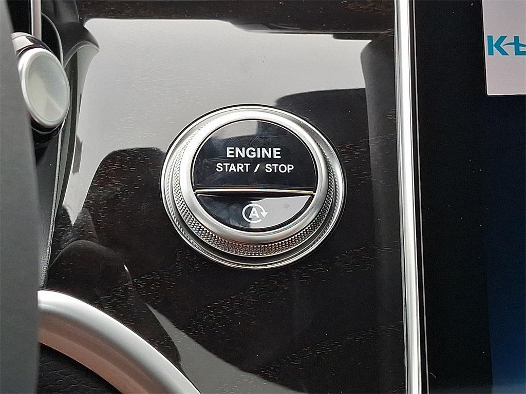 new 2026 Mercedes-Benz GLC 300 car, priced at $55,335