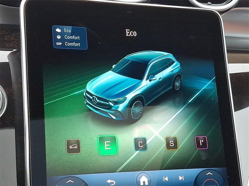 new 2026 Mercedes-Benz GLC 300 car, priced at $55,335