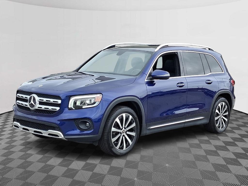 used 2022 Mercedes-Benz GLB 250 car, priced at $31,900