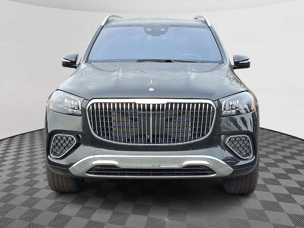 new 2026 Mercedes-Benz Maybach GLS 600 car, priced at $185,250