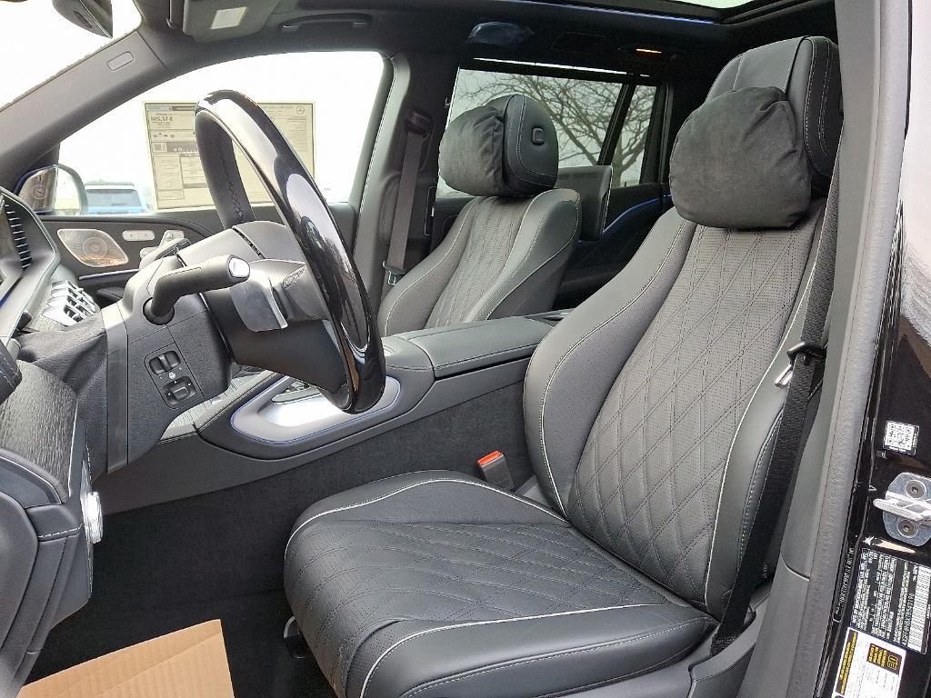 new 2026 Mercedes-Benz Maybach GLS 600 car, priced at $185,250