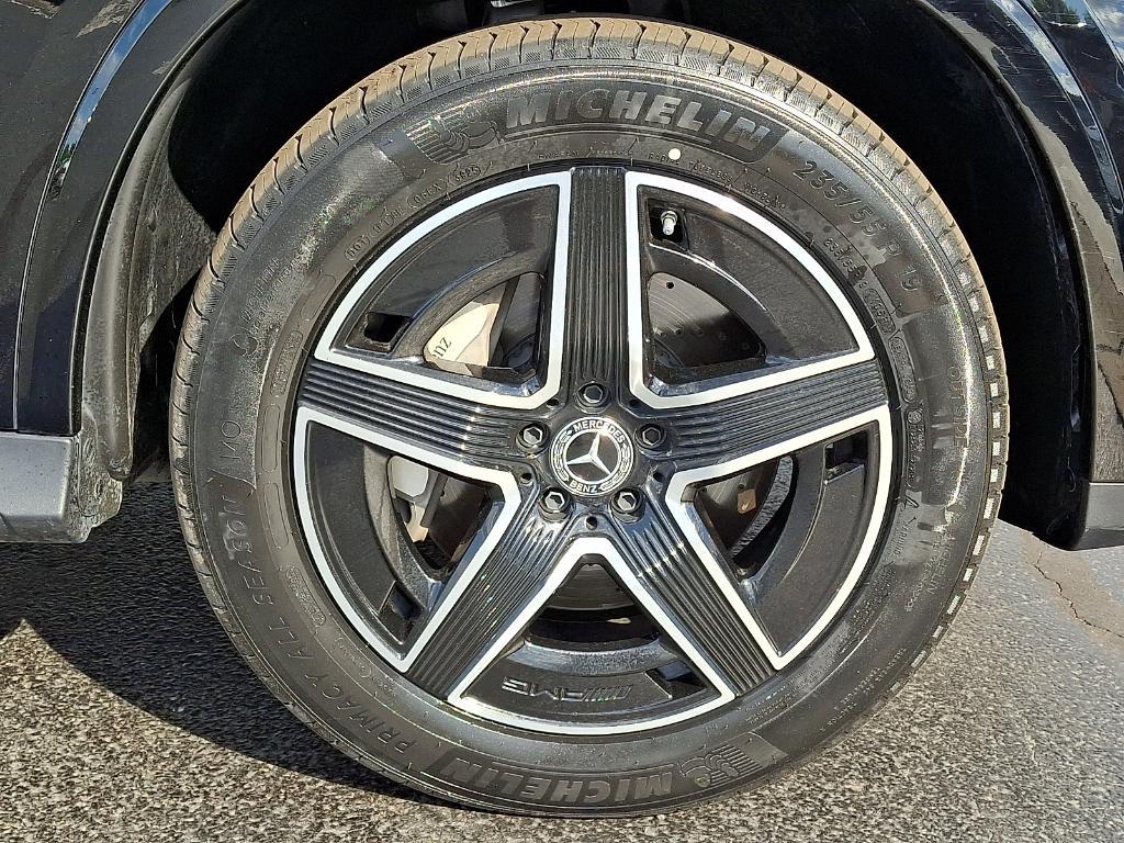 used 2024 Mercedes-Benz GLC 300 car, priced at $43,900