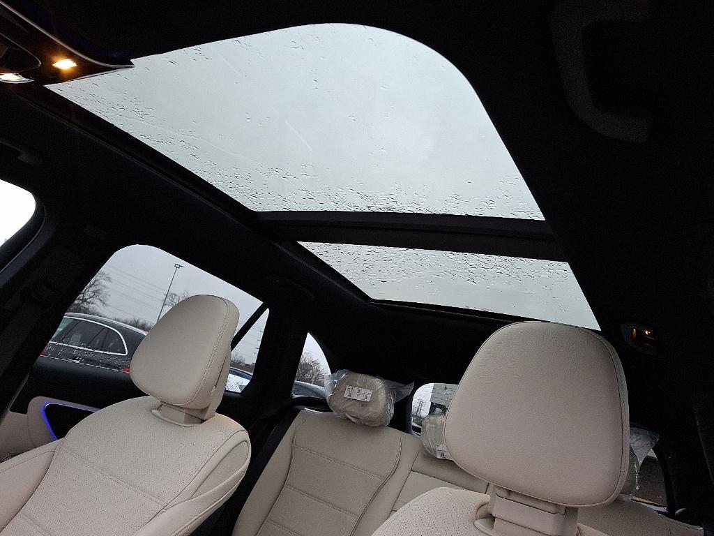 new 2026 Mercedes-Benz GLC 300 car, priced at $57,685