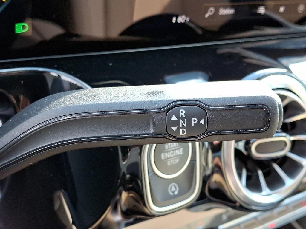 used 2022 Mercedes-Benz GLA 250 car, priced at $28,900