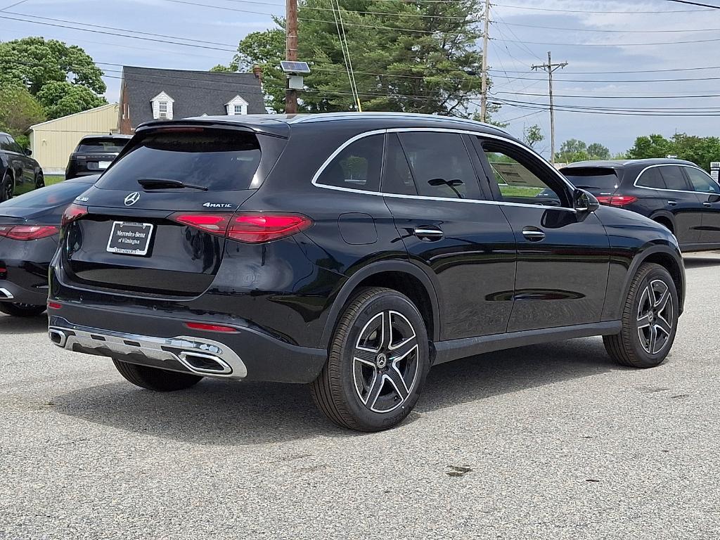 new 2026 Mercedes-Benz GLC 300 car, priced at $55,735
