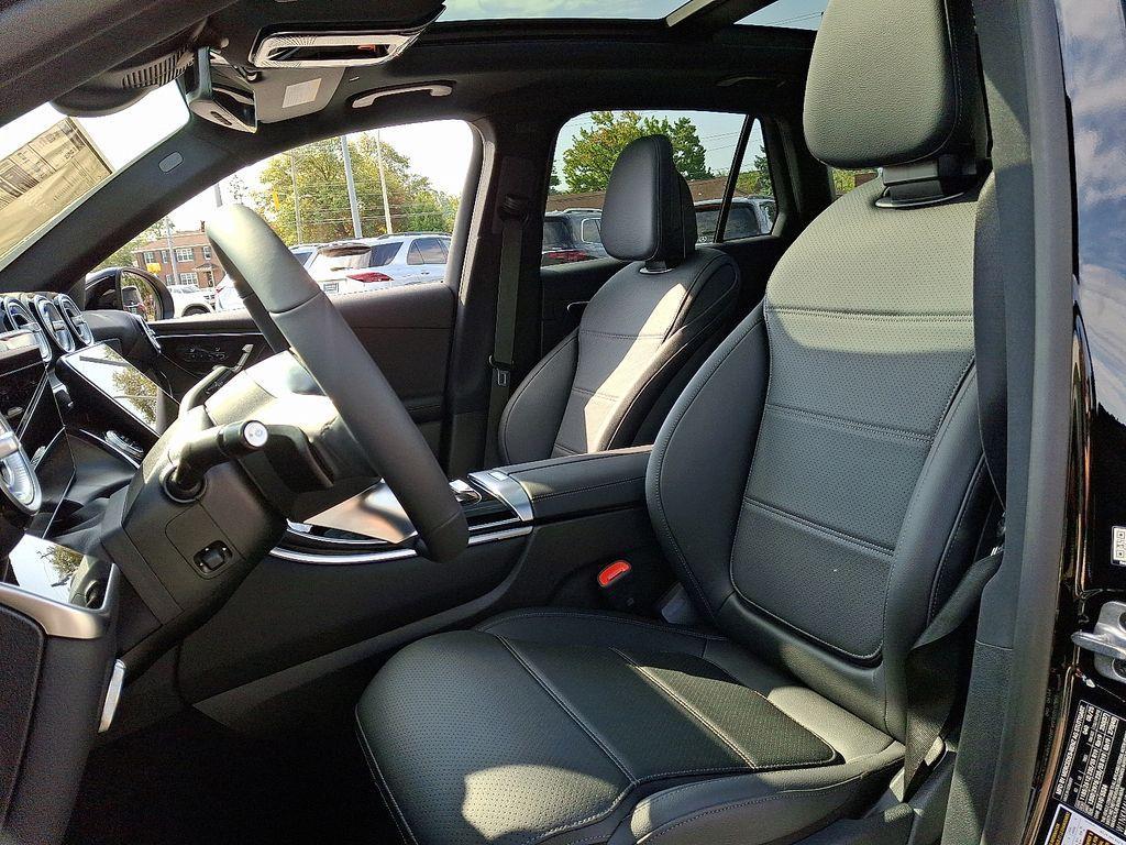 new 2026 Mercedes-Benz GLC 300 car, priced at $57,885
