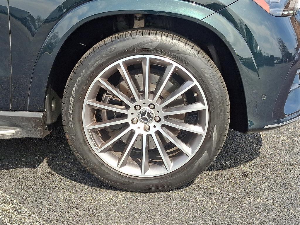 used 2024 Mercedes-Benz GLE 450 car, priced at $59,900
