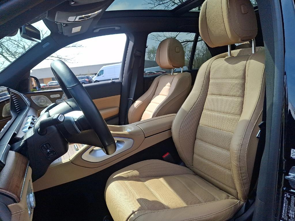 used 2024 Mercedes-Benz GLE 450 car, priced at $59,900