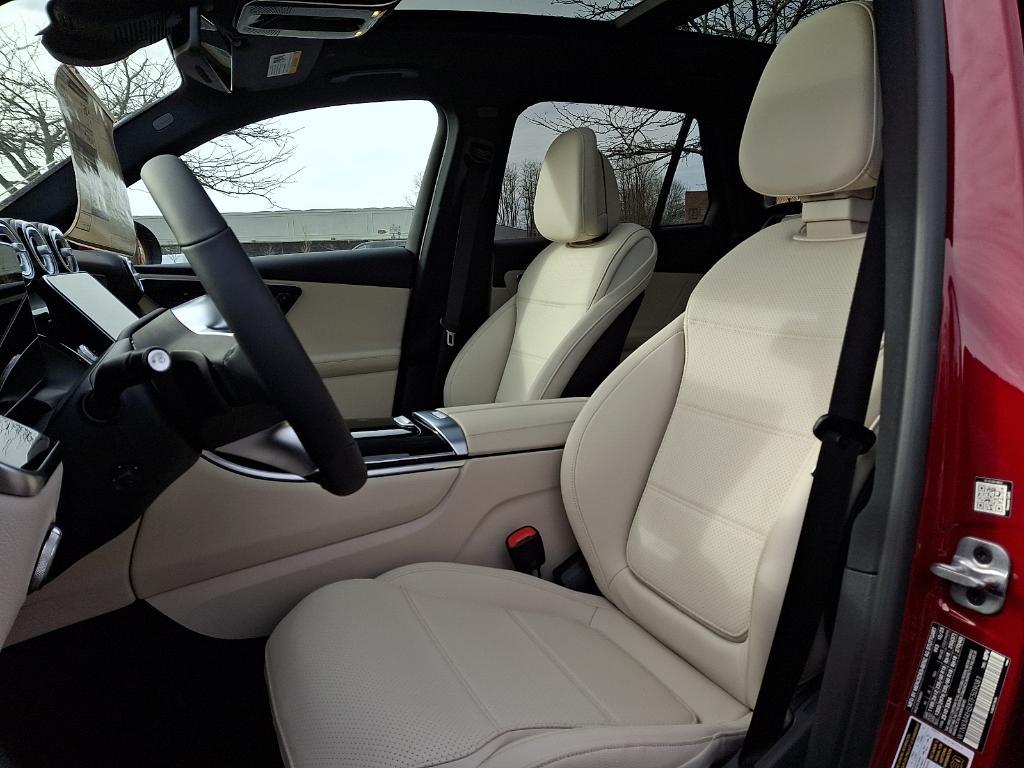 new 2026 Mercedes-Benz GLC 300 car, priced at $58,785