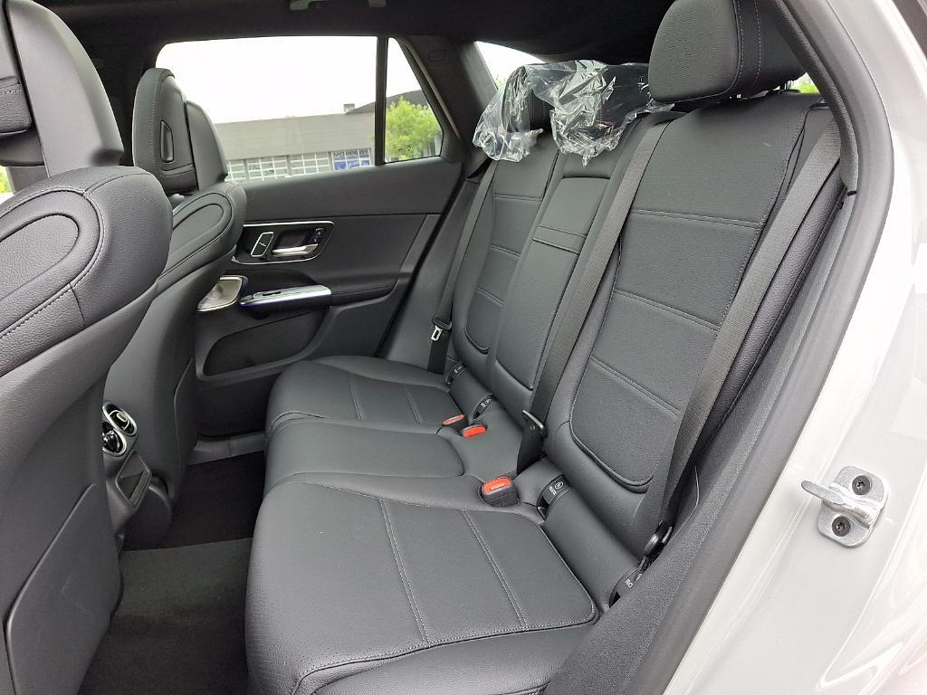 new 2026 Mercedes-Benz GLC 300 car, priced at $59,085