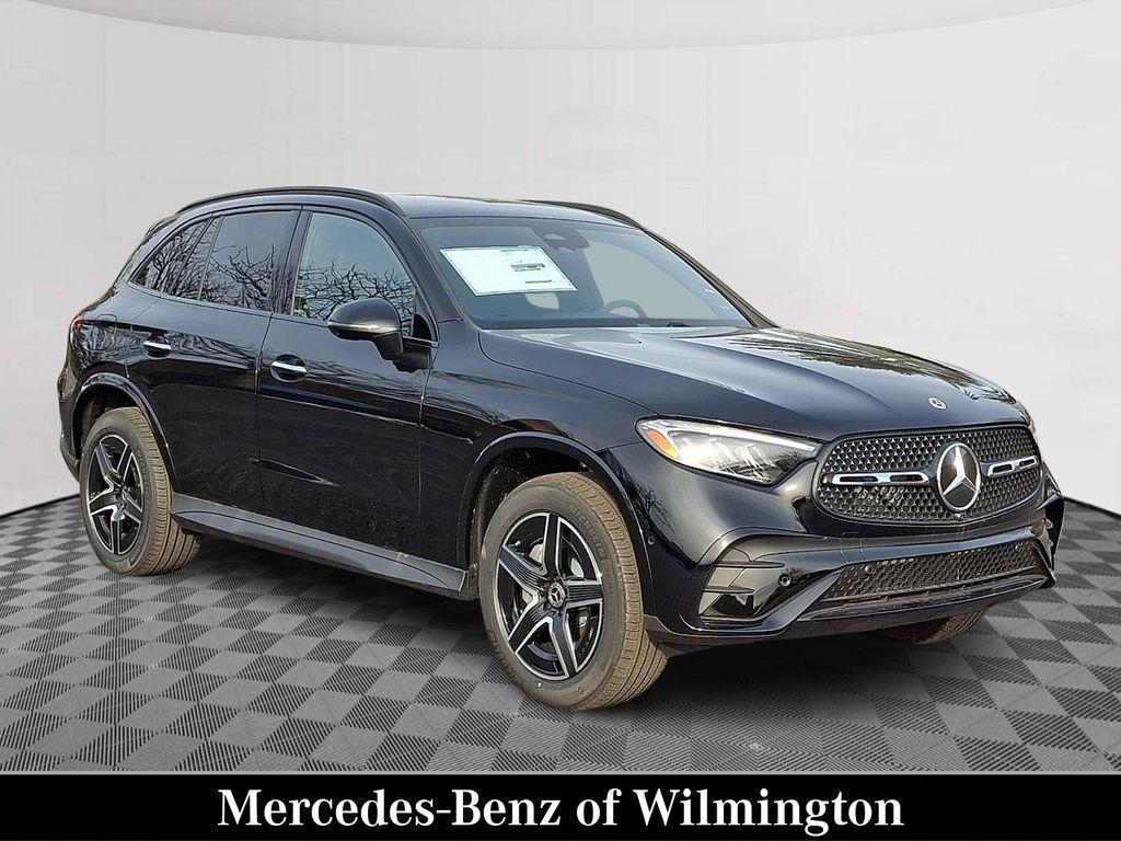 new 2026 Mercedes-Benz GLC 300 car, priced at $60,155
