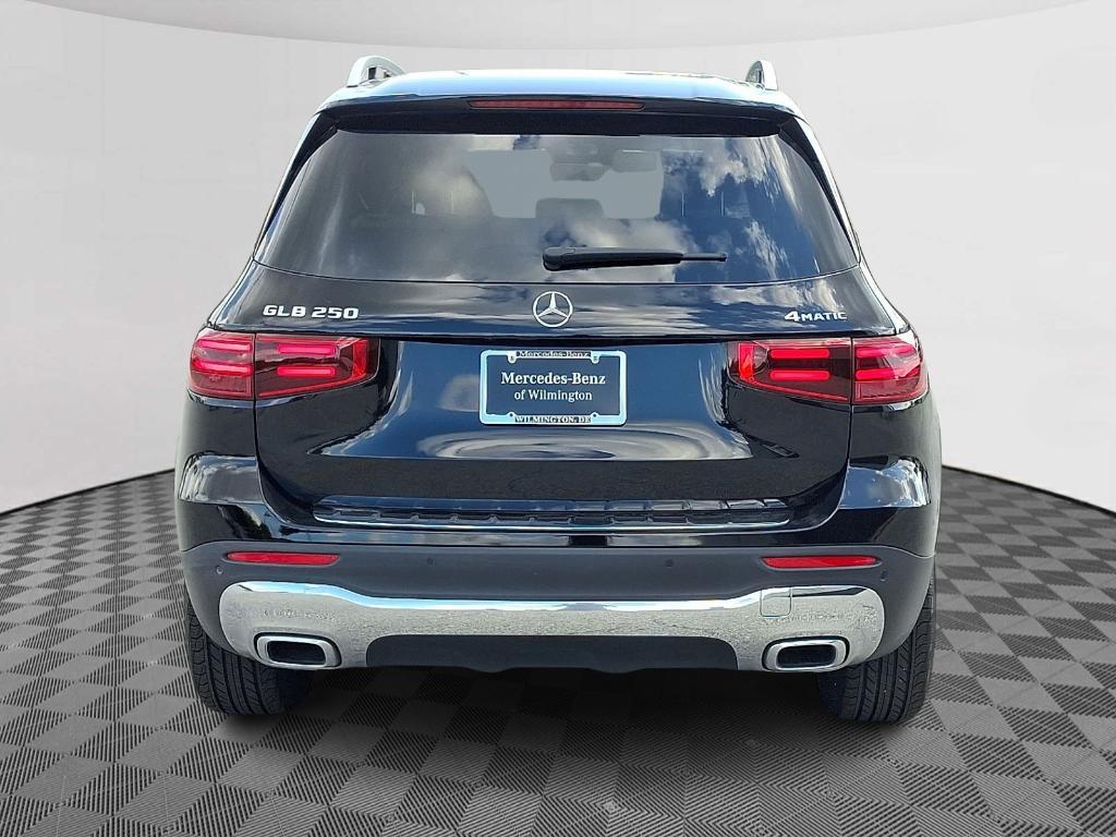 used 2025 Mercedes-Benz GLB 250 car, priced at $41,900