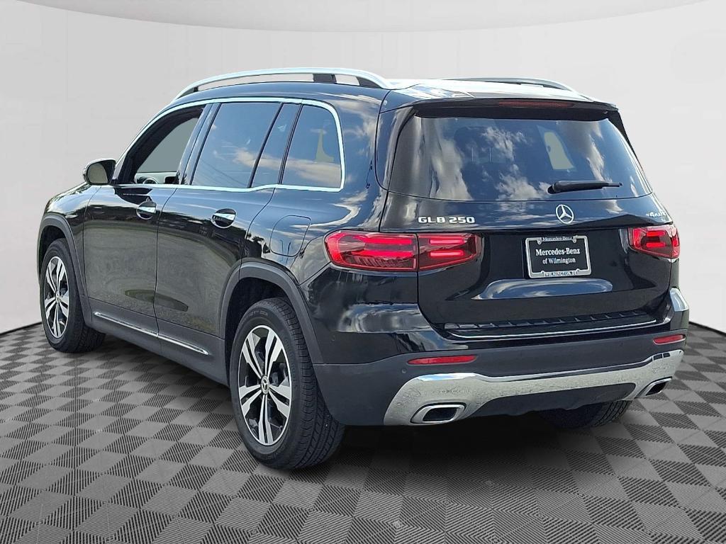 used 2025 Mercedes-Benz GLB 250 car, priced at $41,900