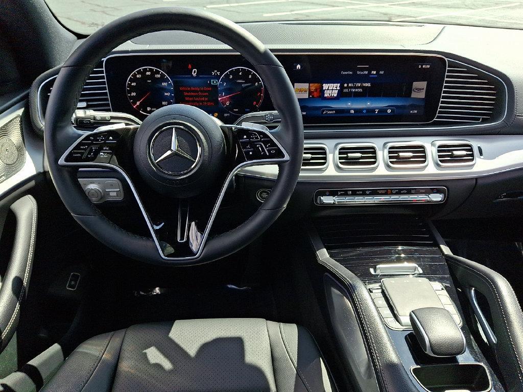 Mercedes-Benz GLE view 11