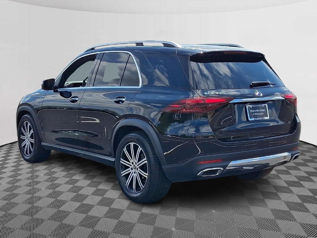 Mercedes-Benz GLE view 4
