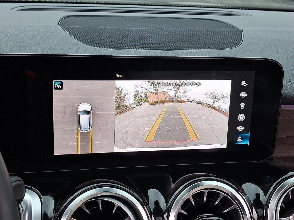 used 2022 Mercedes-Benz GLB 250 car, priced at $29,900