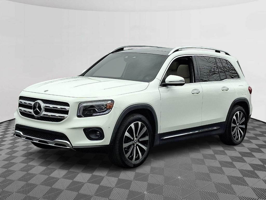 used 2022 Mercedes-Benz GLB 250 car, priced at $29,900