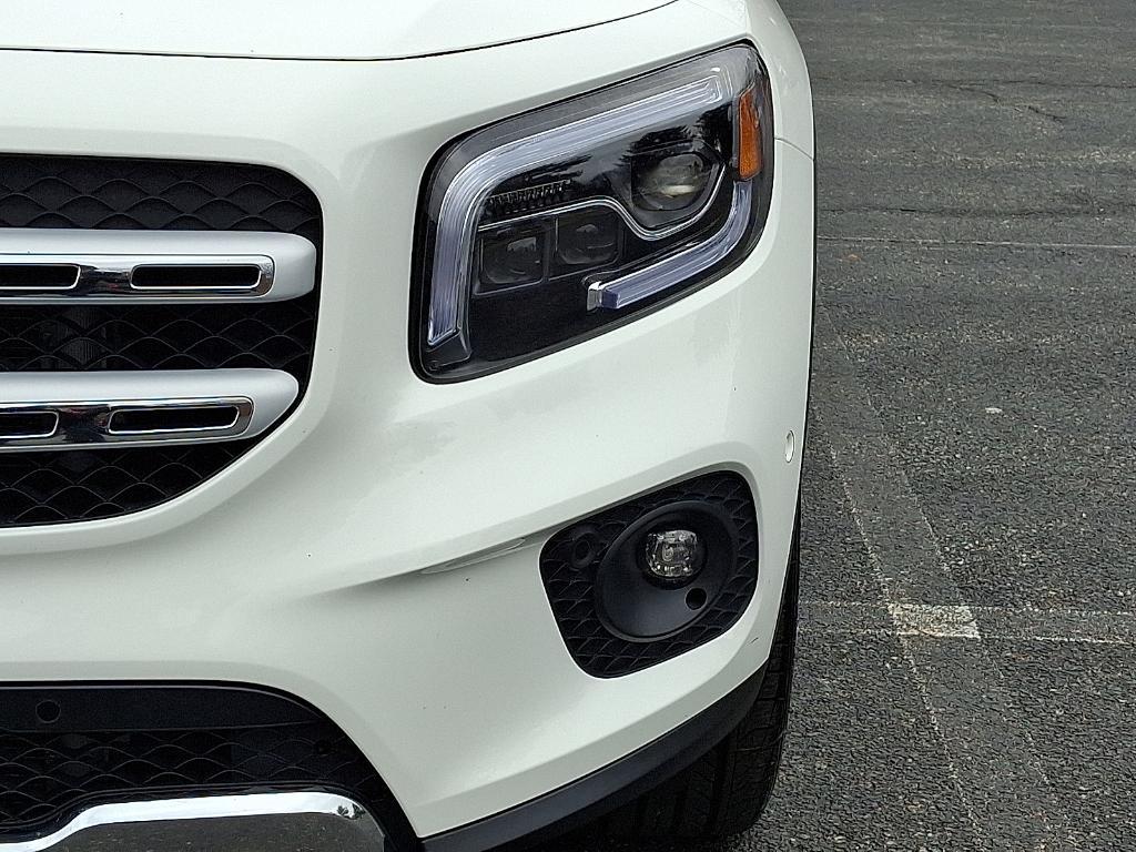 used 2022 Mercedes-Benz GLB 250 car, priced at $29,900