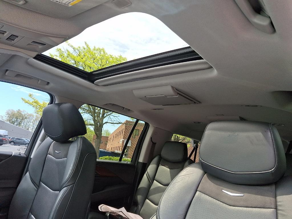 used 2018 Cadillac Escalade ESV car, priced at $27,900