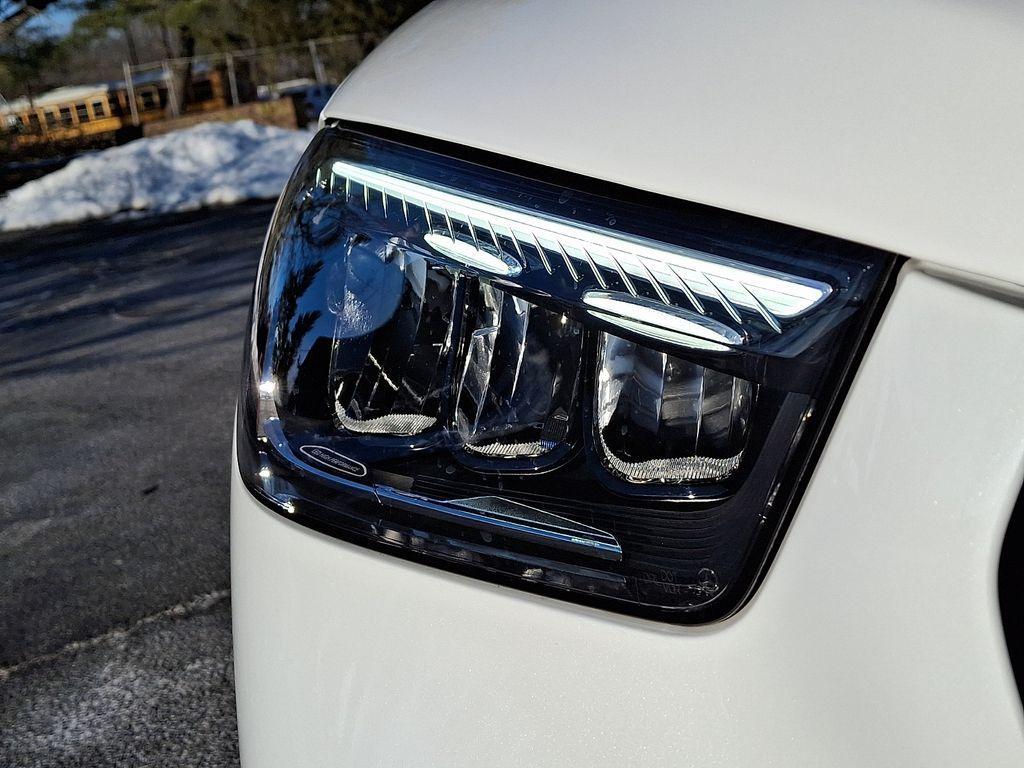 used 2025 Mercedes-Benz GLE 450 car, priced at $68,900