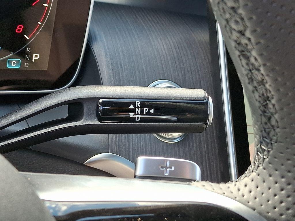 new 2025 Mercedes-Benz GLC 300 car, priced at $58,645