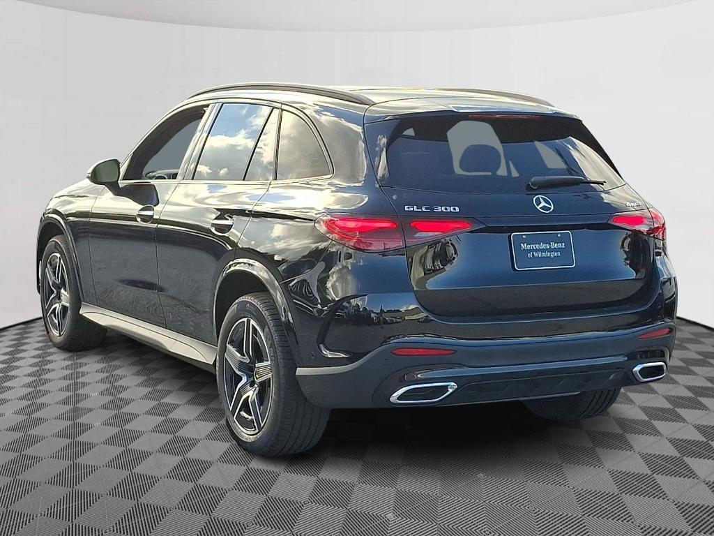 new 2025 Mercedes-Benz GLC 300 car, priced at $58,645