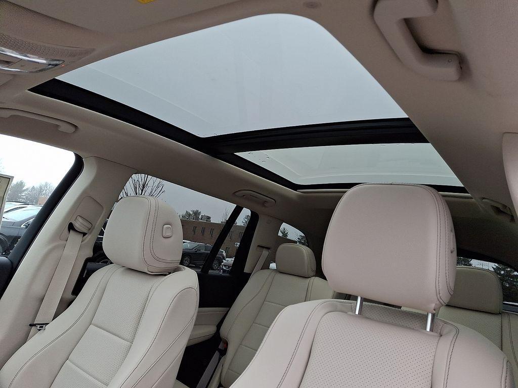 new 2026 Mercedes-Benz GLS 450 car, priced at $93,030