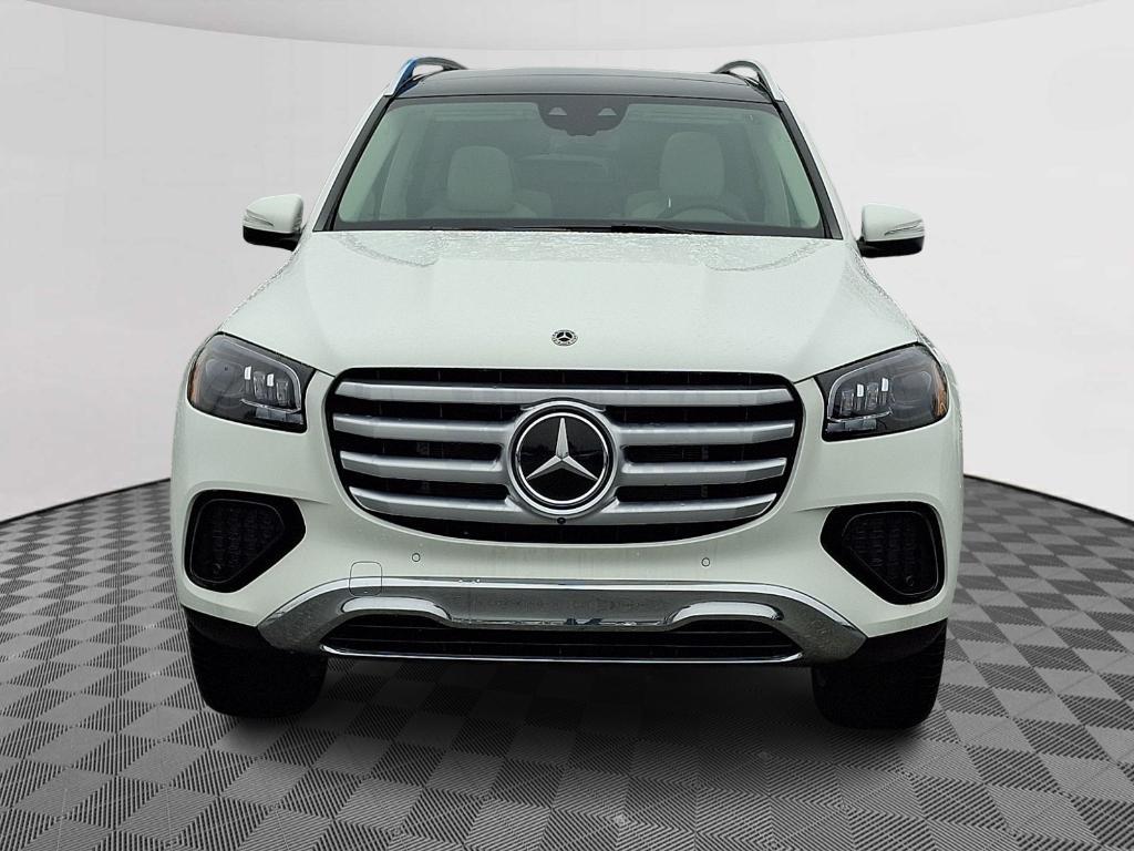new 2026 Mercedes-Benz GLS 450 car, priced at $93,030