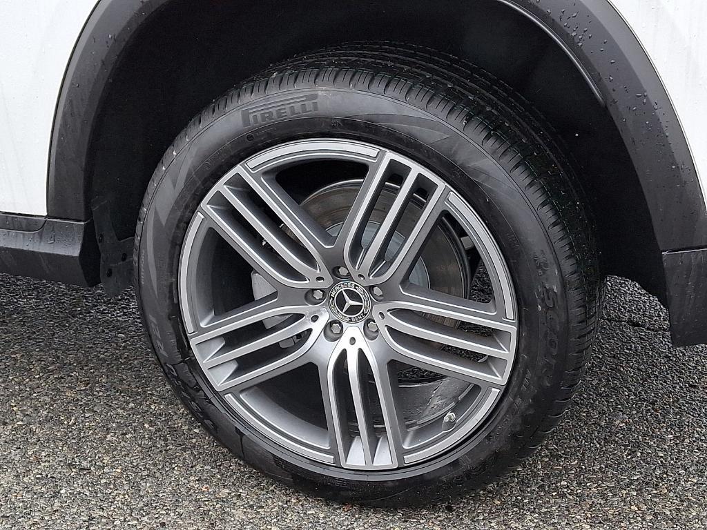 new 2026 Mercedes-Benz GLS 450 car, priced at $93,030