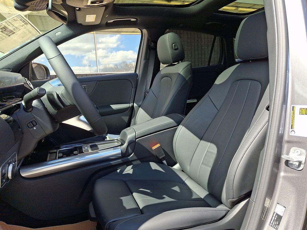 new 2026 Mercedes-Benz GLA 250 car, priced at $50,195