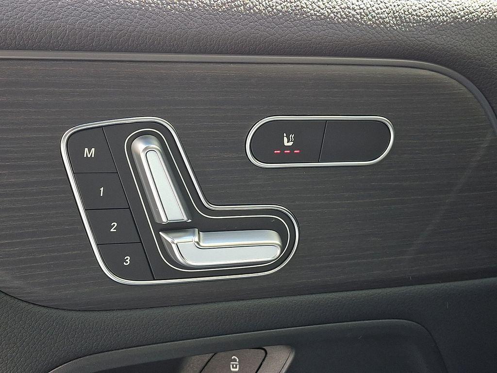 new 2026 Mercedes-Benz GLA 250 car, priced at $50,195