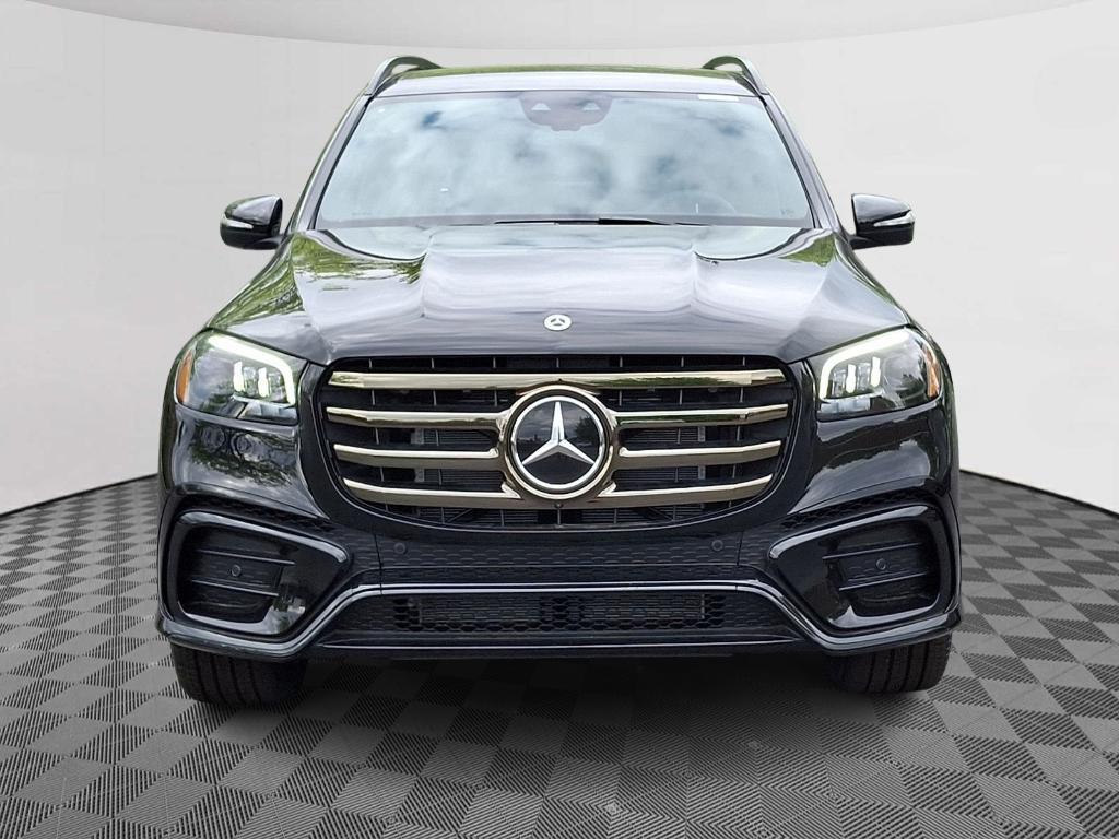 new 2026 Mercedes-Benz GLS 450 car, priced at $105,210