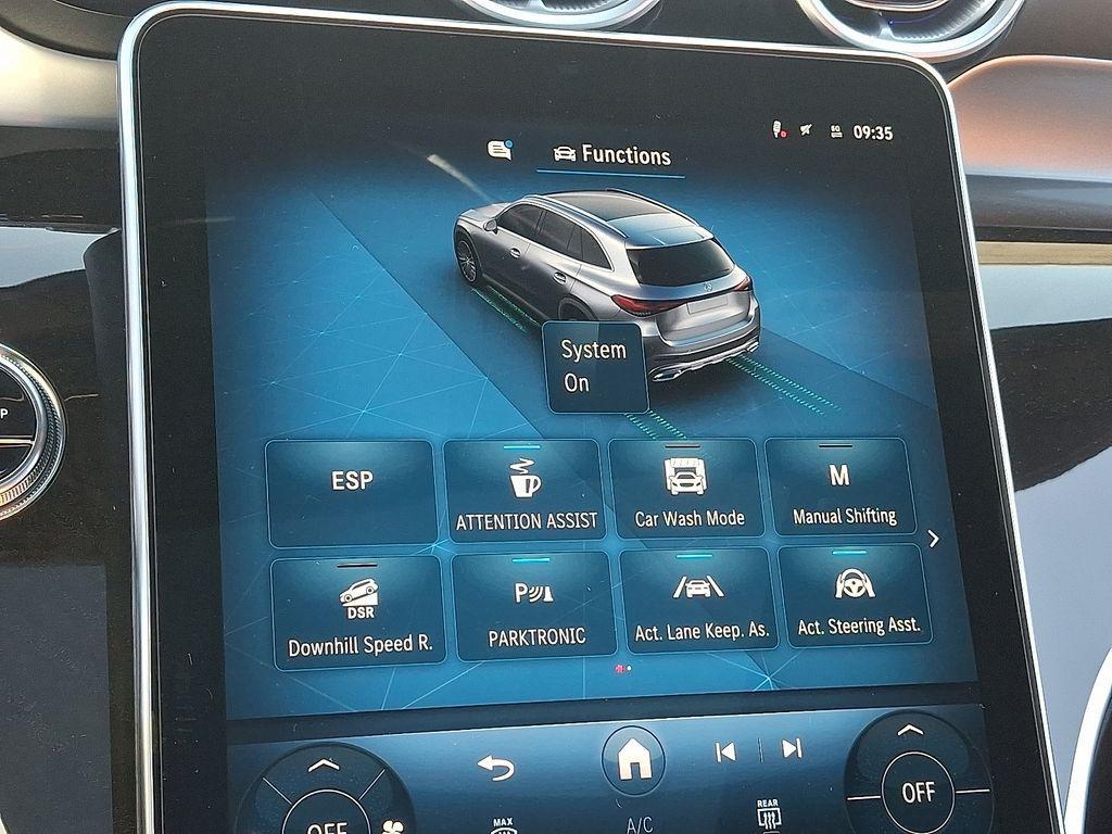 new 2026 Mercedes-Benz GLC 300 car