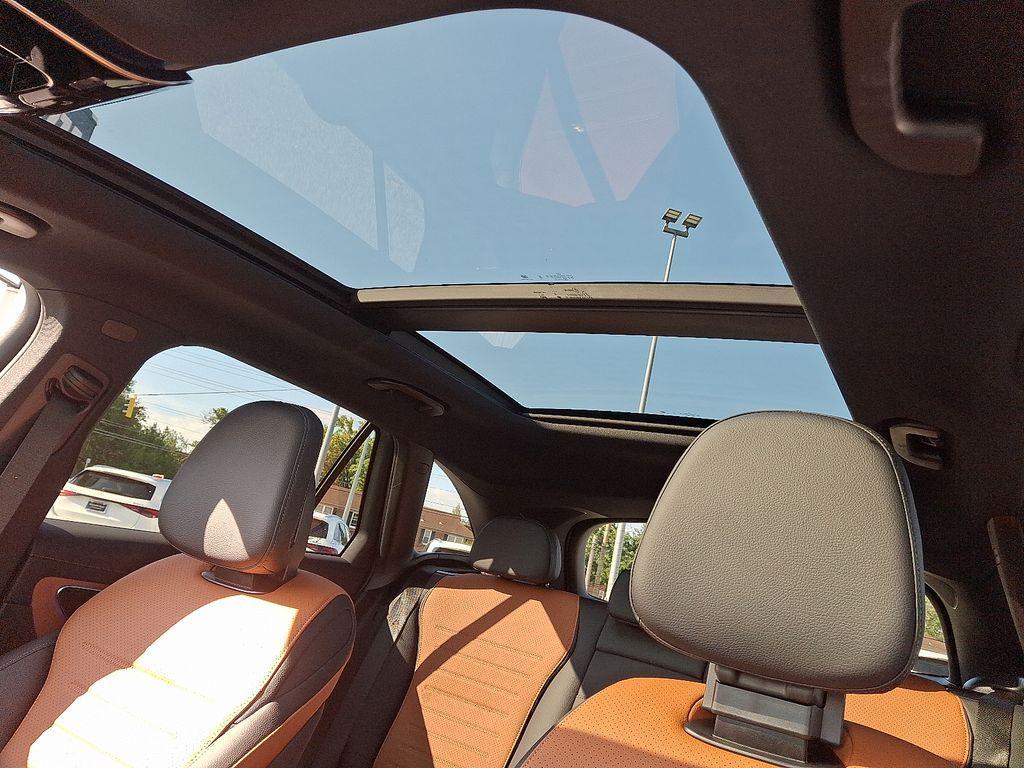 new 2026 Mercedes-Benz GLC 300 car