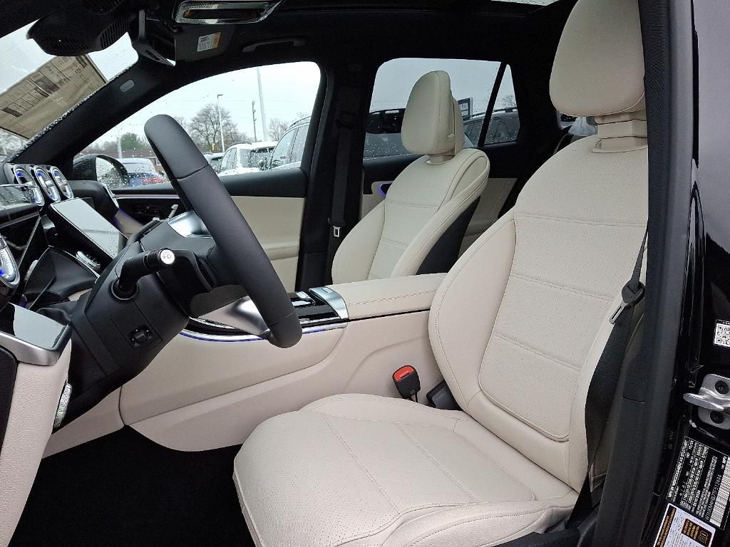 new 2026 Mercedes-Benz GLC 300 car, priced at $59,600