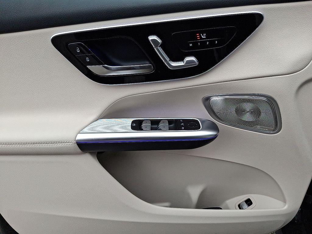 new 2026 Mercedes-Benz GLC 300 car, priced at $59,600