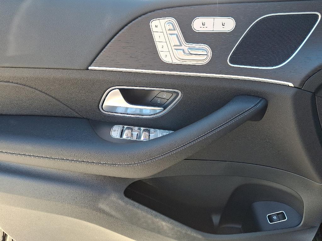 new 2026 Mercedes-Benz GLE 350 car, priced at $68,115