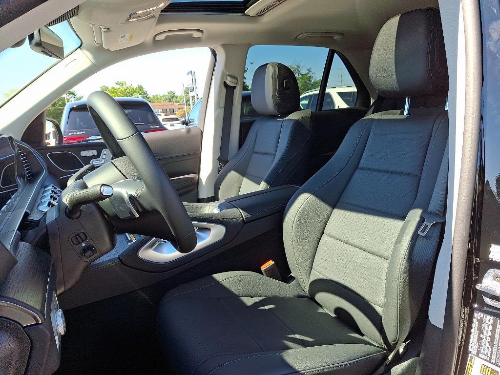 new 2026 Mercedes-Benz GLE 350 car, priced at $68,115