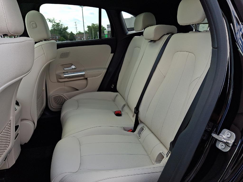 new 2026 Mercedes-Benz GLA 250 car, priced at $50,180
