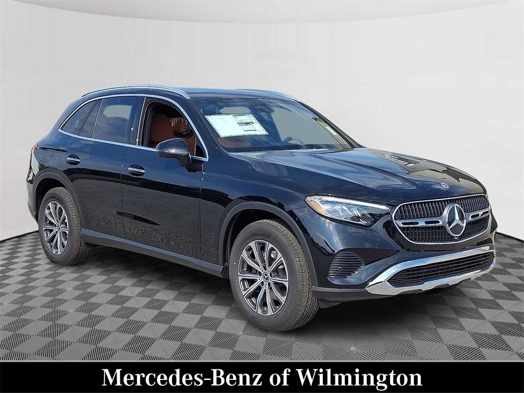 new 2026 Mercedes-Benz GLC 300 car, priced at $57,685