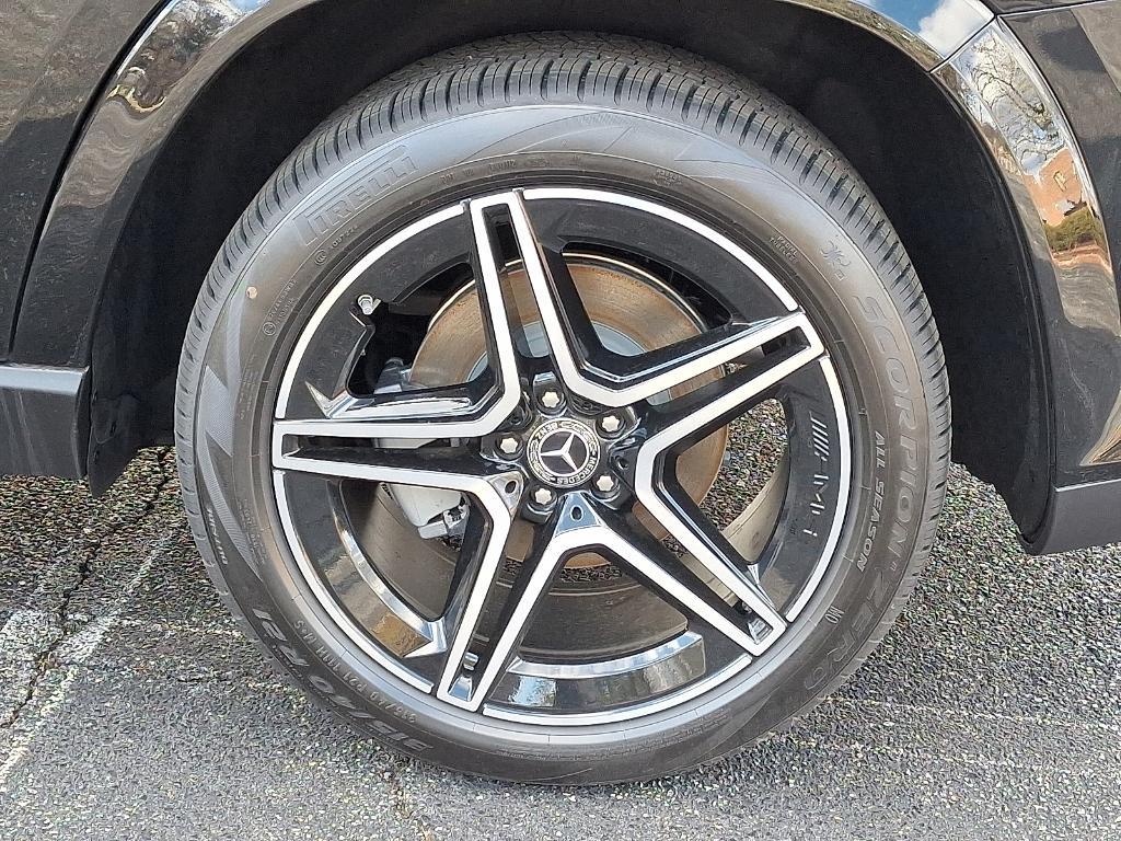 new 2026 Mercedes-Benz GLS 450 car, priced at $104,660